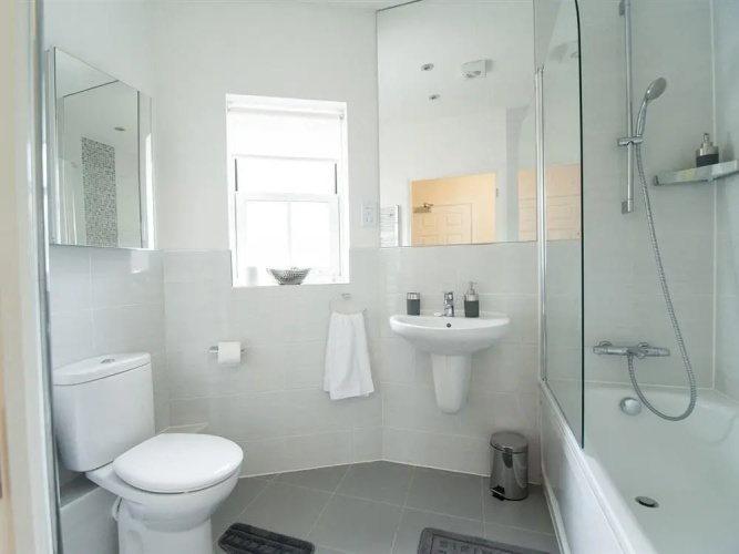 Station Suites