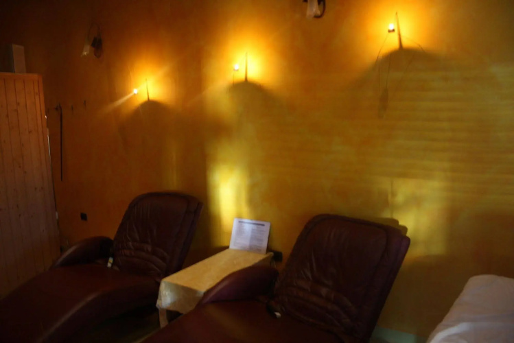 Magic Hotel