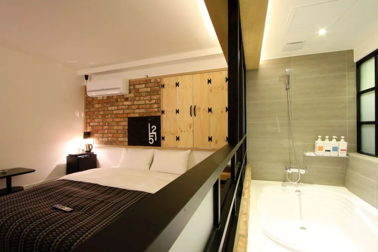 Seomyeon Hotel 25 Hours