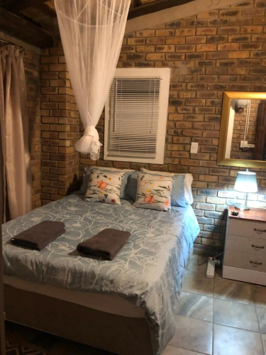 Mellivora Lodge
