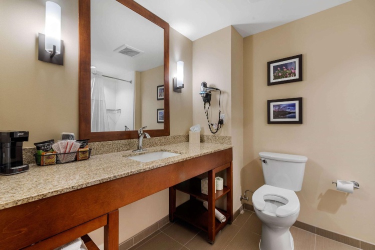 Deluxe Double Suite