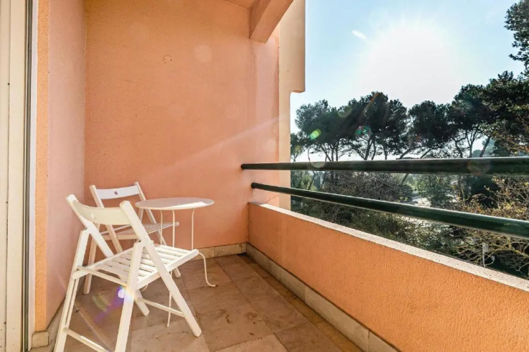 Gandarinha Residence