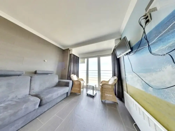 Studio in Middelkerke With Sea View