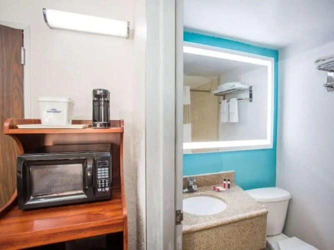 Standard Double room with balcony