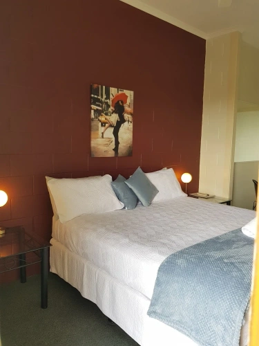 1 Bedroom Standard Double room with balcony