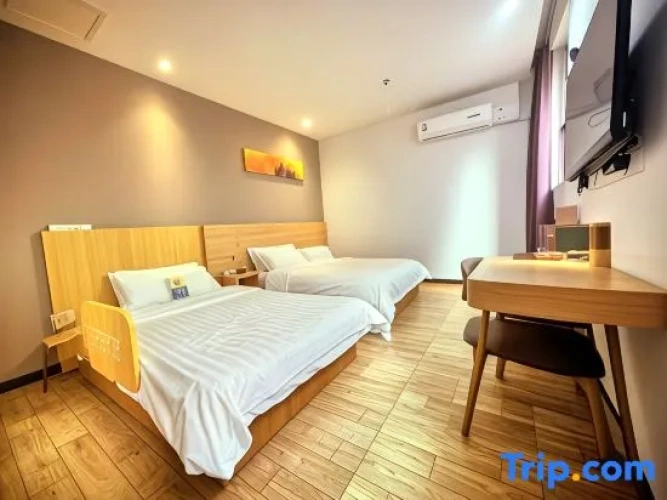 Standard Family room