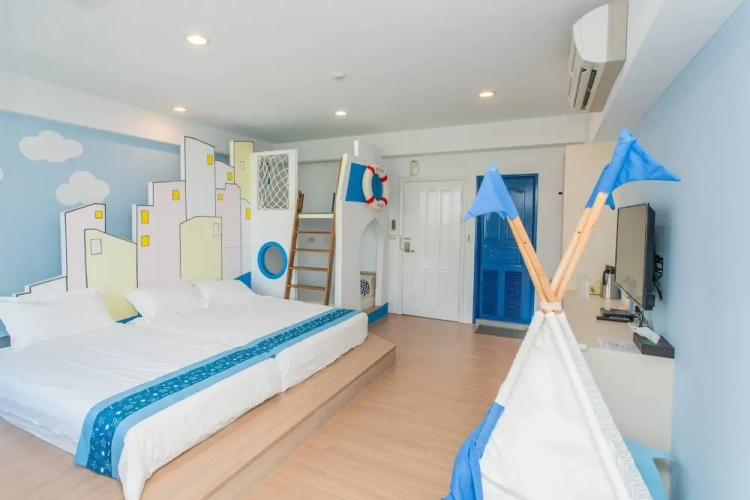 Superior Triple room