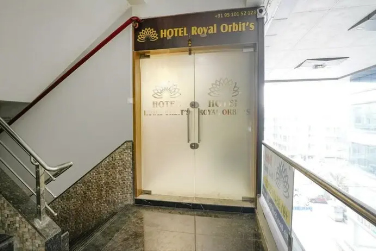 Fabhotel Royal Orbits