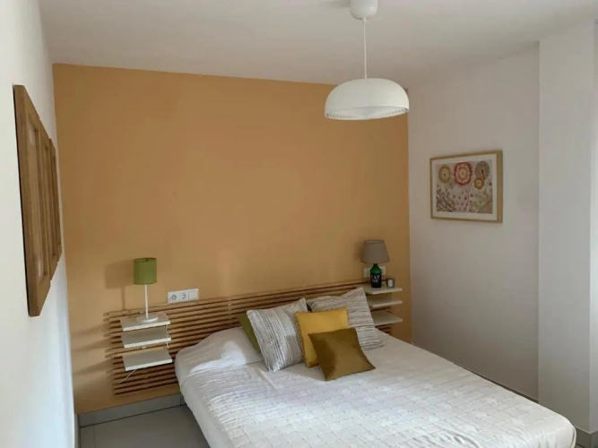 2 Bedrooms Cottage