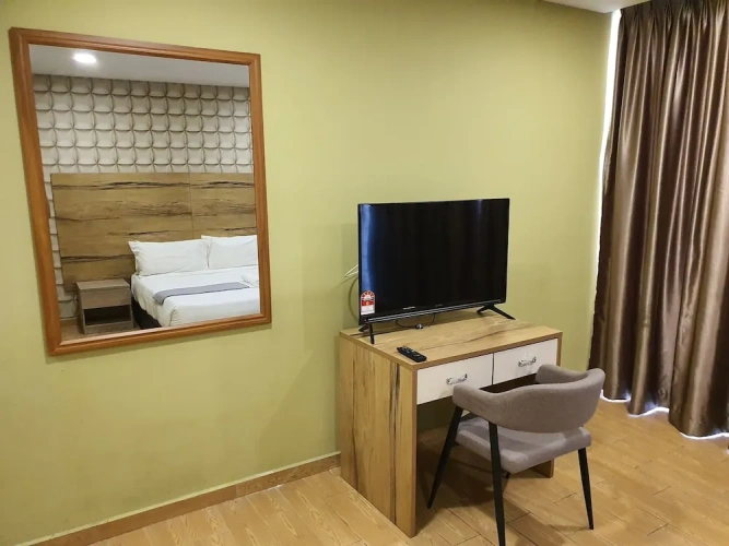 Deluxe Suite