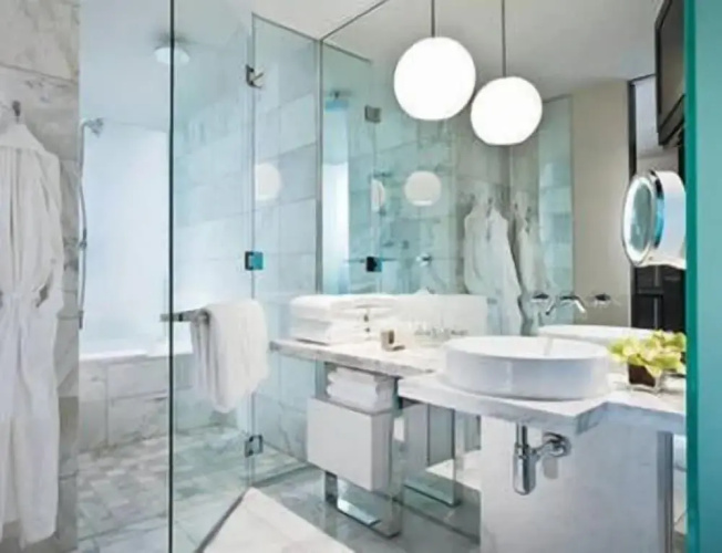 Luxury Suites at the Palms