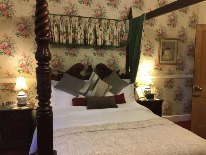 Nottingham Lodge