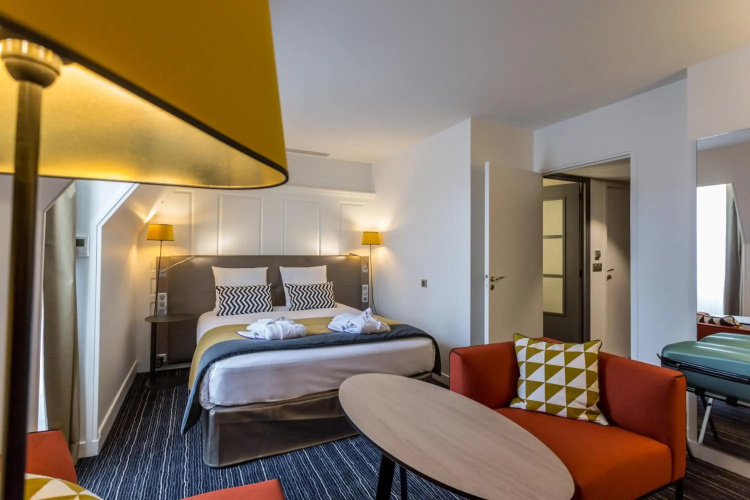 Hotel de Bourbon - Mercure Bourges