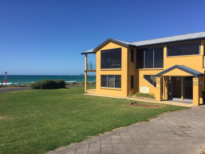 3 Bedrooms Apartment with balcony