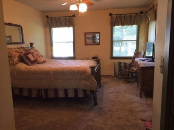 Hallett House Bed & Breakfast