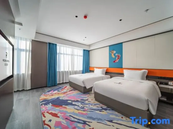 Premier room