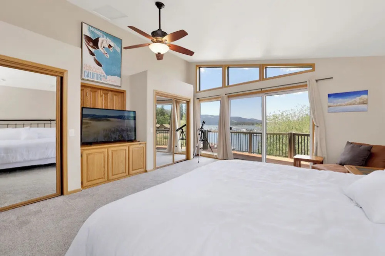 Lakefront Village Castle #2312