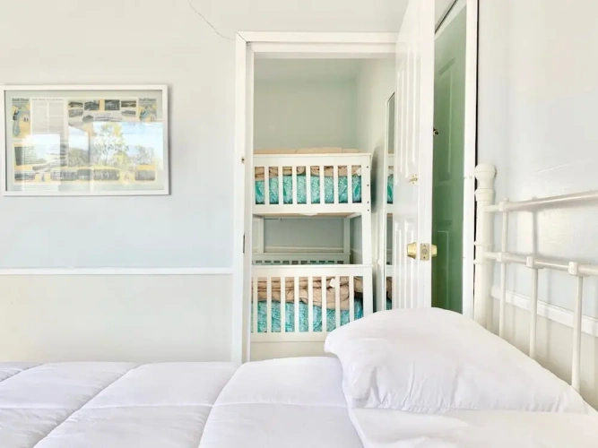 Quadruple Family Suite
