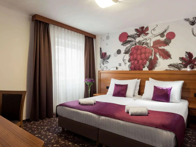 Standard Suite