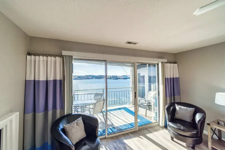 Osage Oasis Unmatched Views, Convenient Location