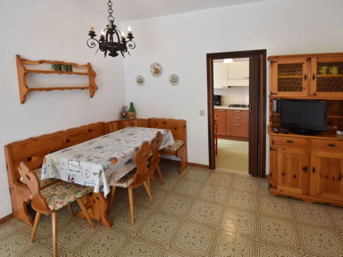 Villa Laura 27042