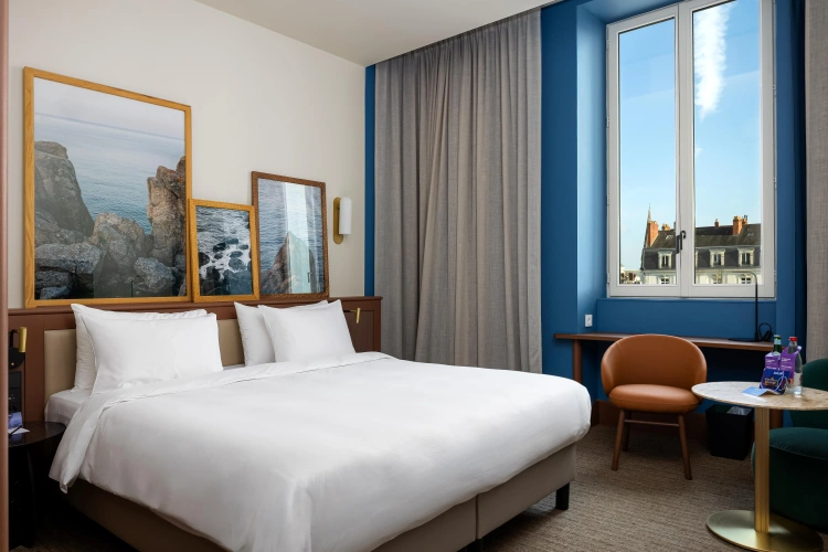 Premium room