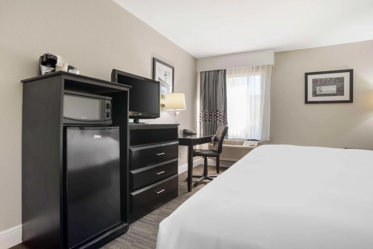 Best Western Bayou Inn