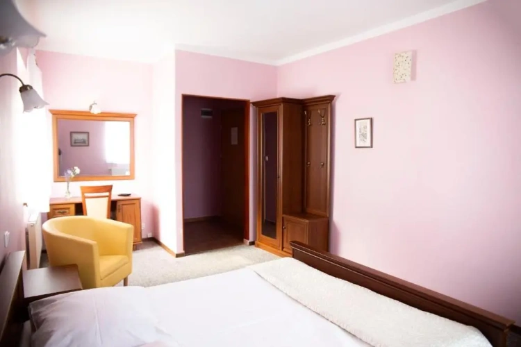 Standard Double room with river view
