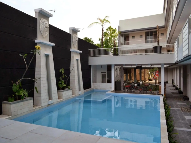 Deluxe Family room