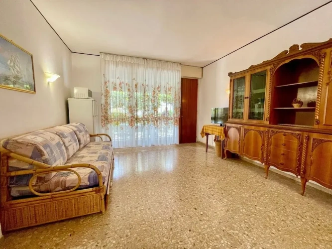 2 Bedrooms Villa with garden view
