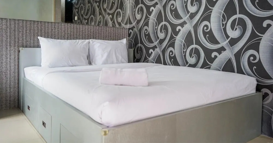 Comfy Studio Grand Kartini Apartment