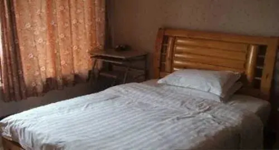 Xiaoqi Yizhan Hotel