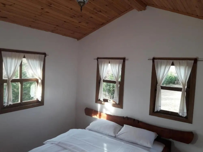 Vira Garden House