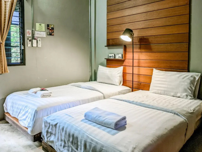 Huen Chang Puek Hotel