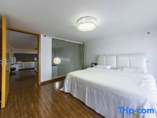 Deluxe Duplex Suite