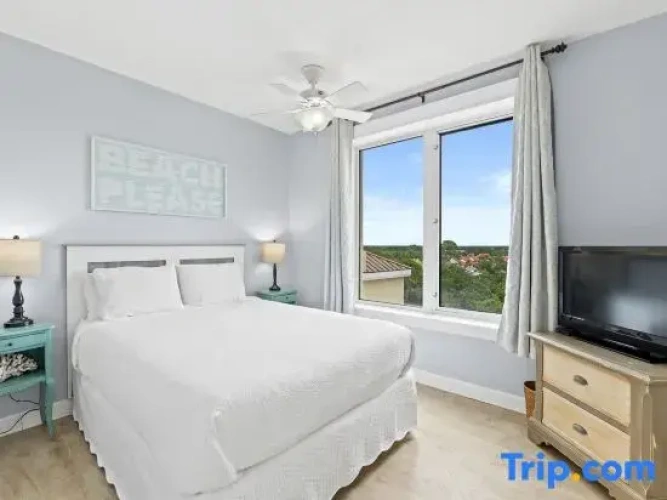 3 Bedrooms Apartment
