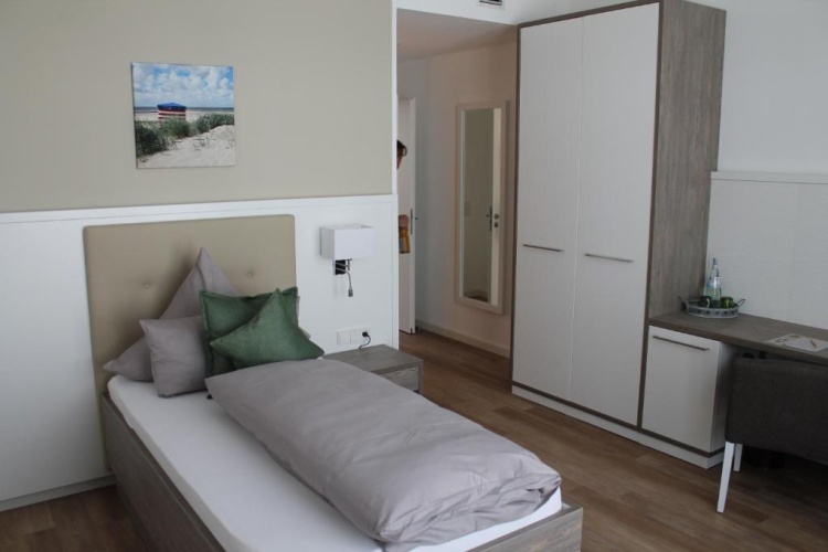 Standard Single room