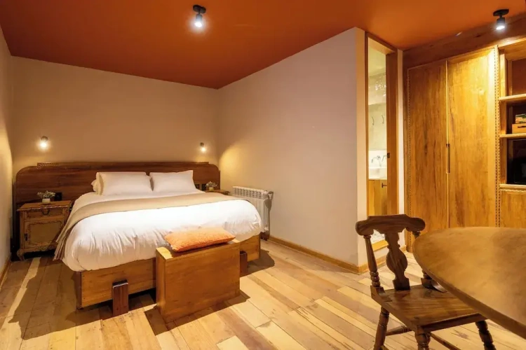 Deluxe Double room with courtyard view