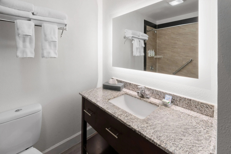 La Quinta Inn By Wyndham Fort Collins photo 10