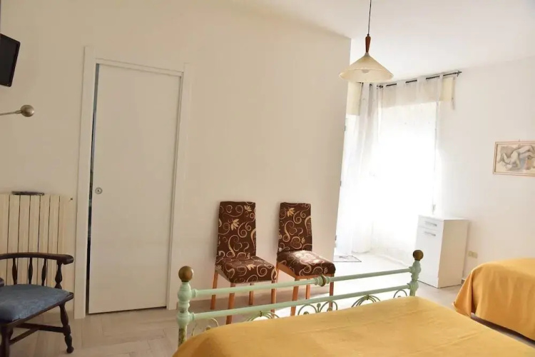 B&B Pompei House
