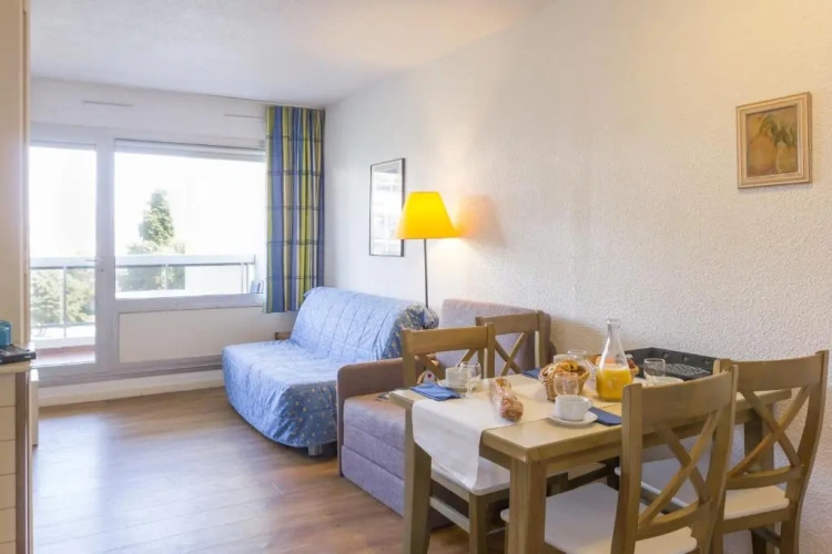 1 Bedroom Double Apartment