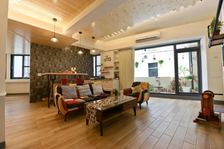 Deluxe Quadruple room