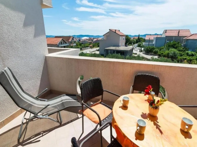 1 Bedroom Apartment with balcony