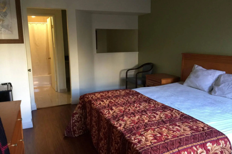 M Motel