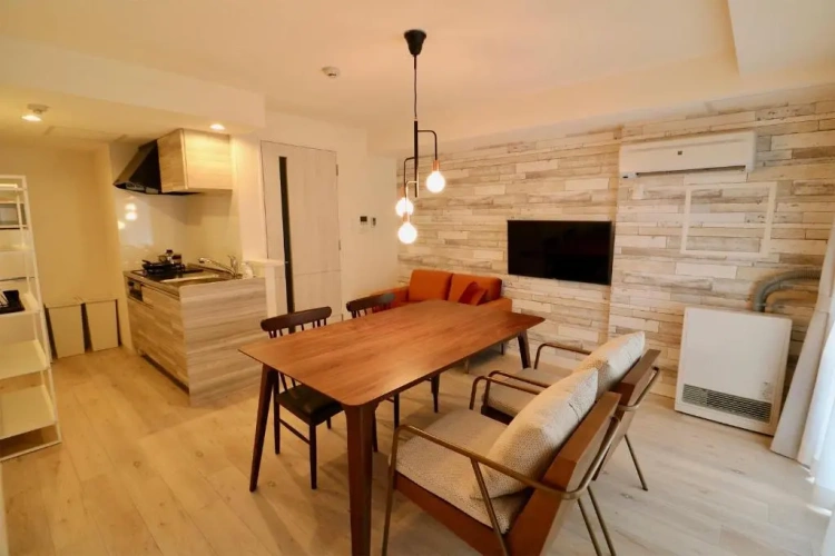 1 Bedroom Apartment