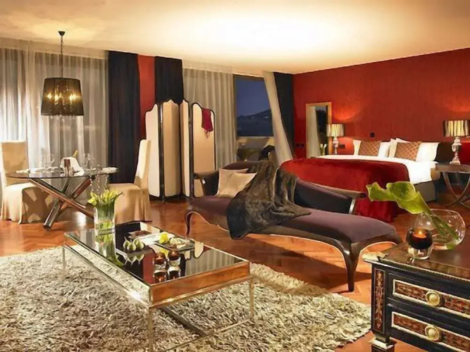 Seafield Hotel & Spa Resort