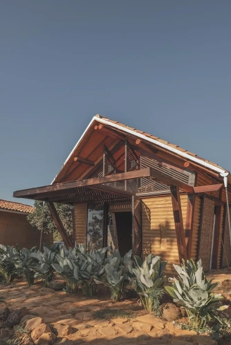 Standard Family room with mountain view