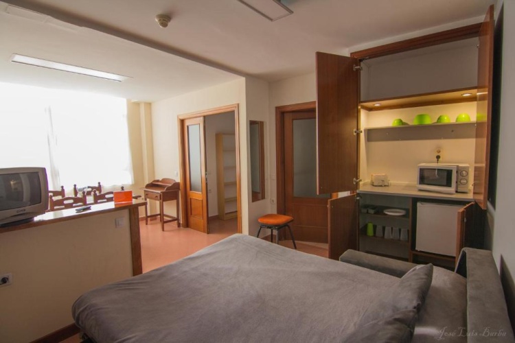 1 Bedroom Apartment