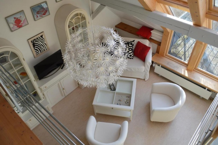 Apartment with balcony