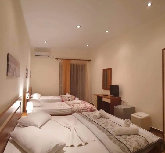 Golden Beach Hotel